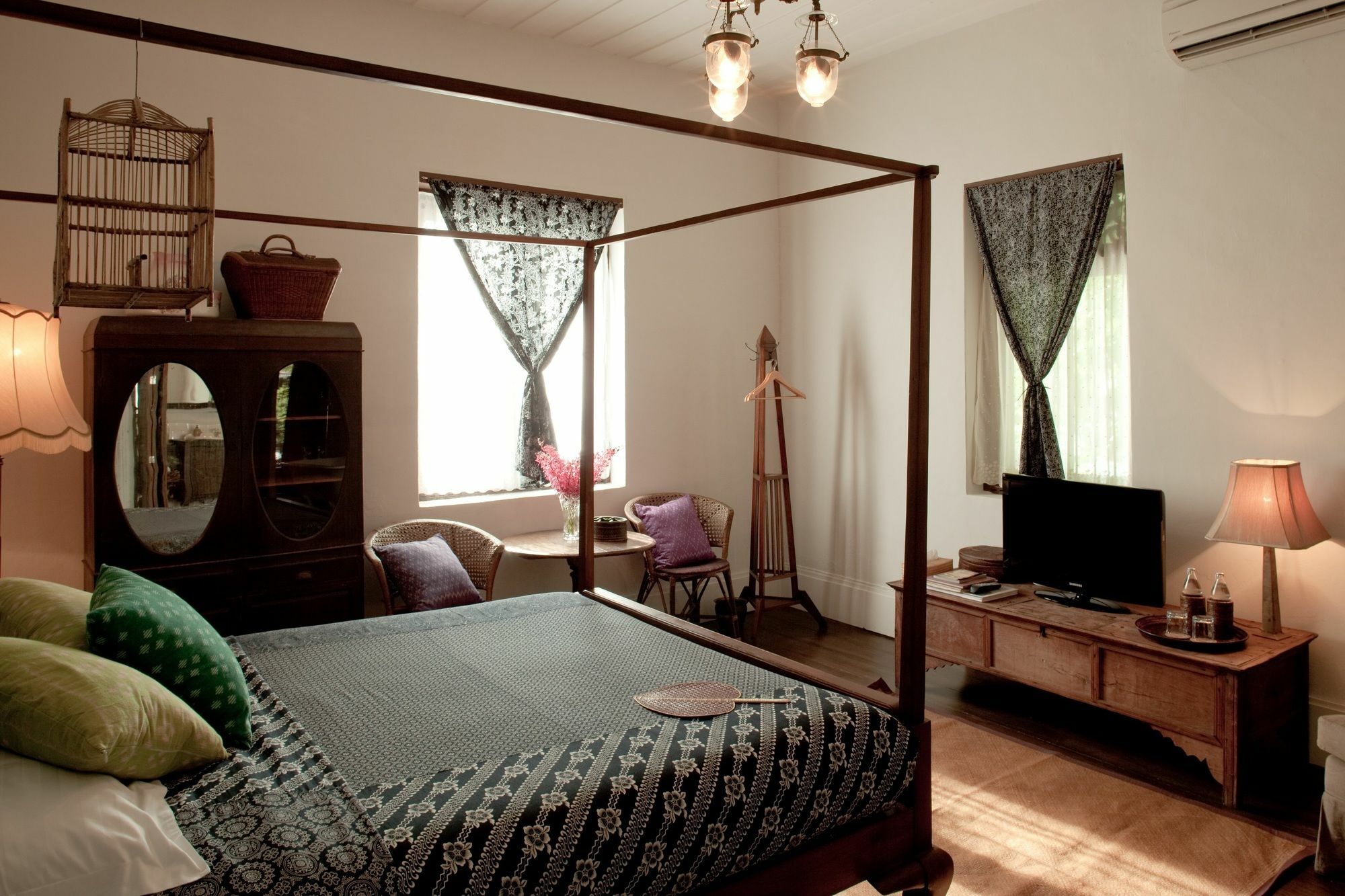 The Asadang Bed And Breakfast Bangkok Extérieur photo